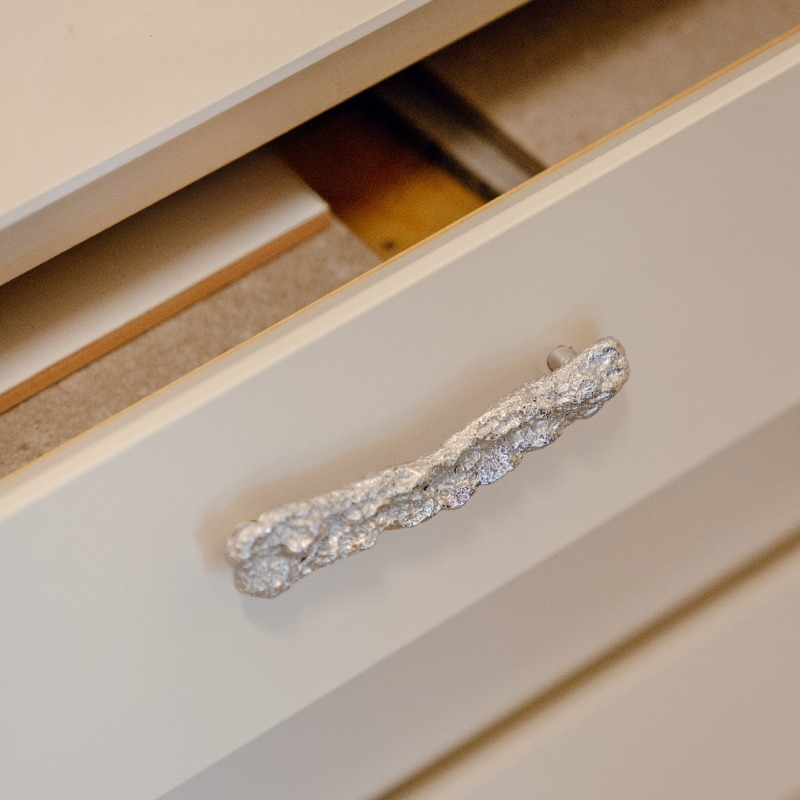 مقابض أبواب وأدراج فريدة من ال - مراجعة Unique Furniture Hardware Pulls وسعره