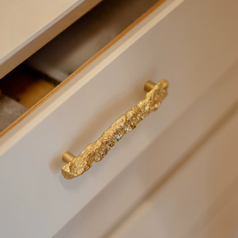 مقابض أبواب وأدراج فريدة من ال - مراجعة Unique Furniture Hardware Pulls وسعره
